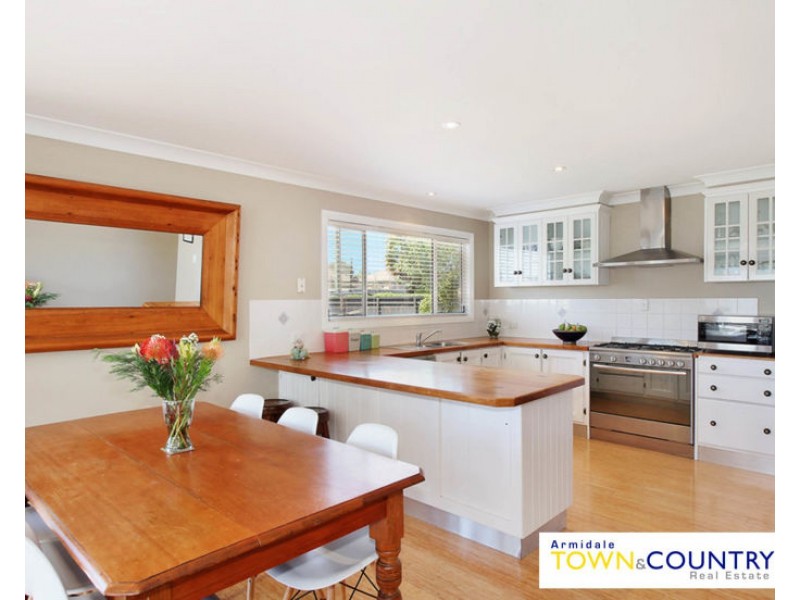 101 Taylor Street, Armidale NSW 2350