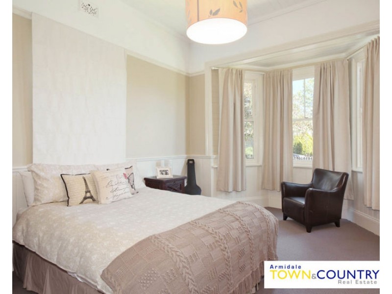 101 Taylor Street, Armidale NSW 2350