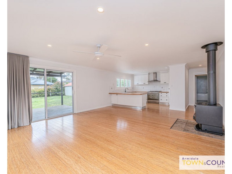 101 Taylor Street, Armidale NSW 2350