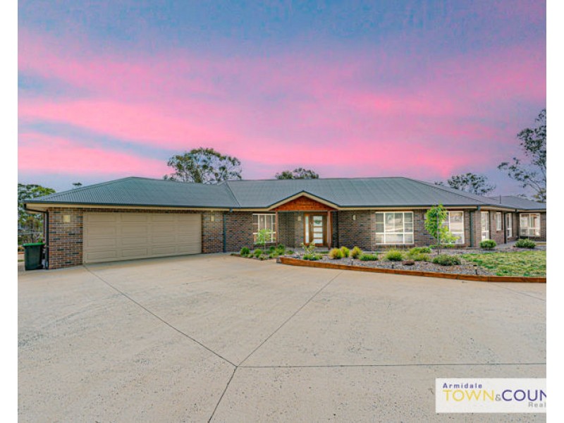 4 Stoney Ridge Road, Armidale NSW 2350