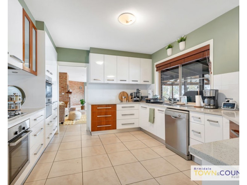 4 Stoney Ridge Road, Armidale NSW 2350