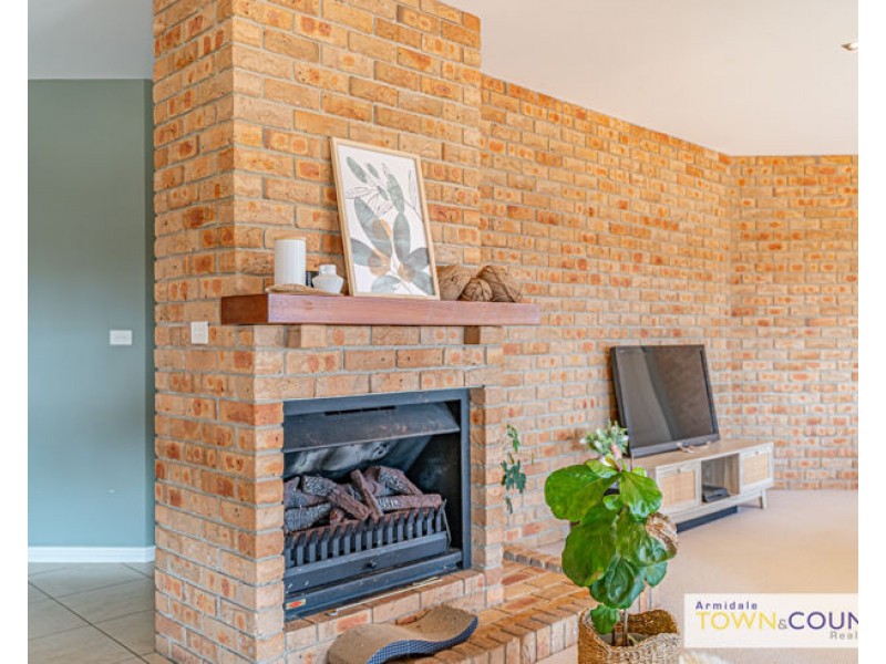 4 Stoney Ridge Road, Armidale NSW 2350