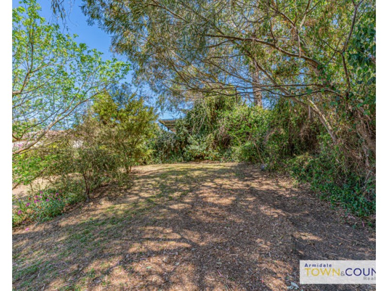 3 Cotterell Place, Armidale NSW 2350