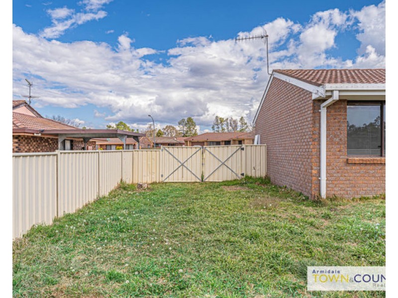 9 Conningdale Crescent, Armidale NSW 2350