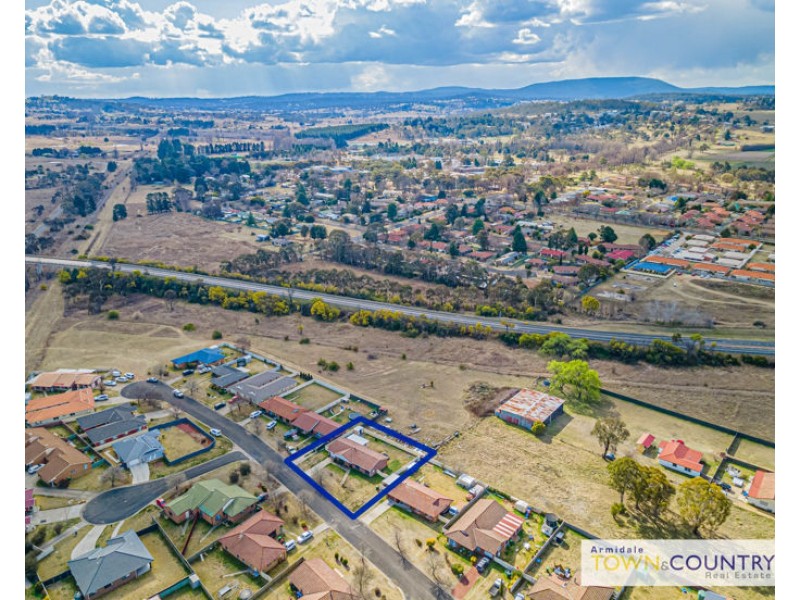 9 Conningdale Crescent, Armidale NSW 2350