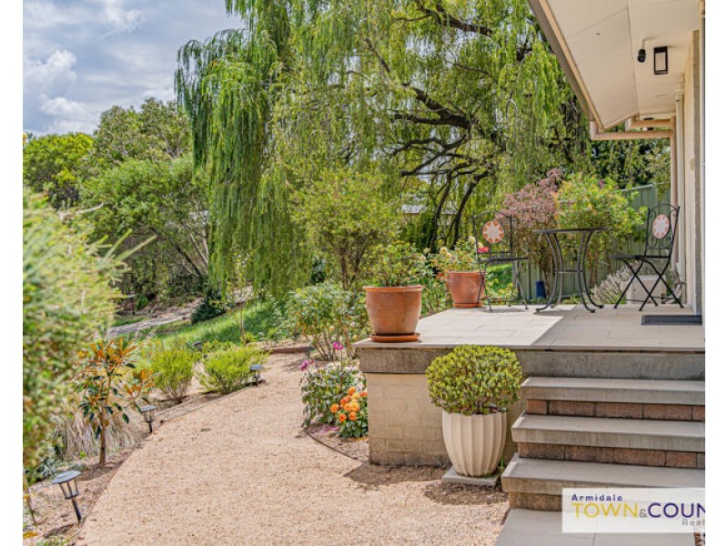5 Birch Crescent, Armidale NSW 2350