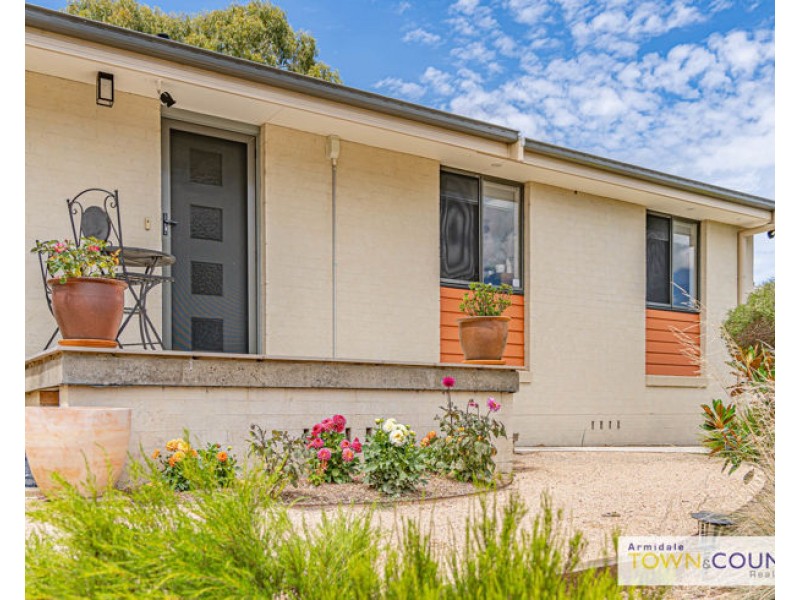 5 Birch Crescent, Armidale NSW 2350