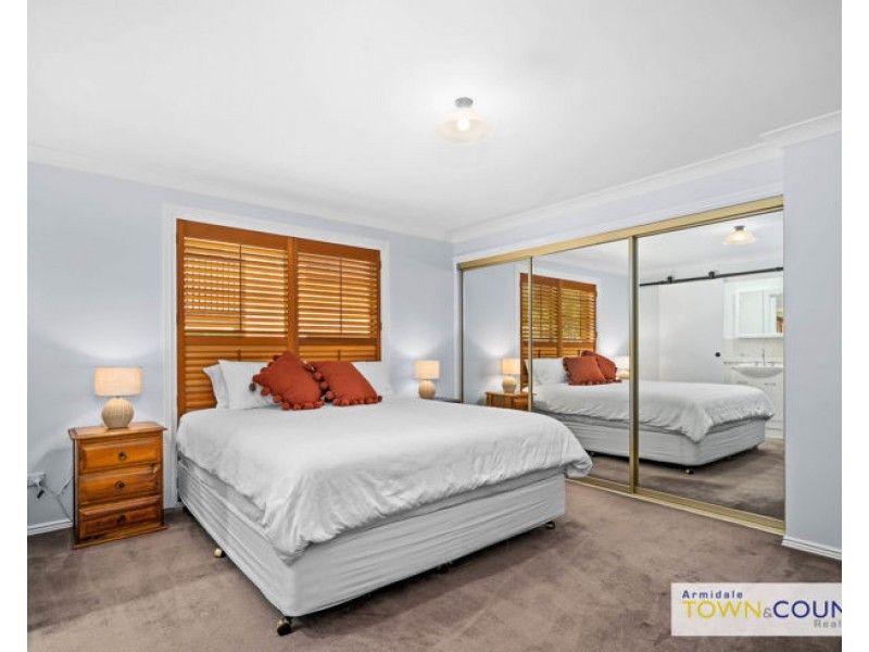 11 Newbury Drive, Armidale NSW 2350