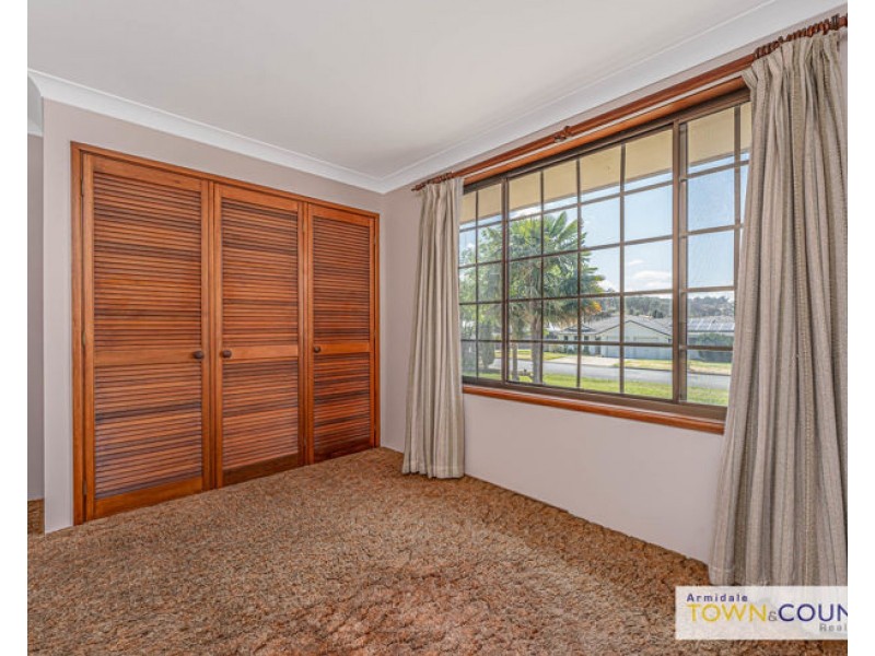 12 Kennedy Street, Armidale NSW 2350