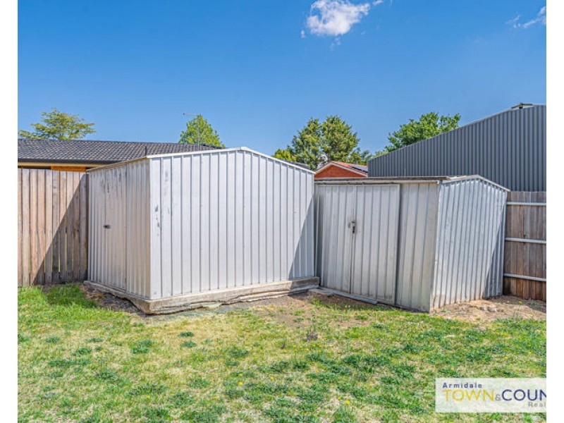 12 Kennedy Street, Armidale NSW 2350