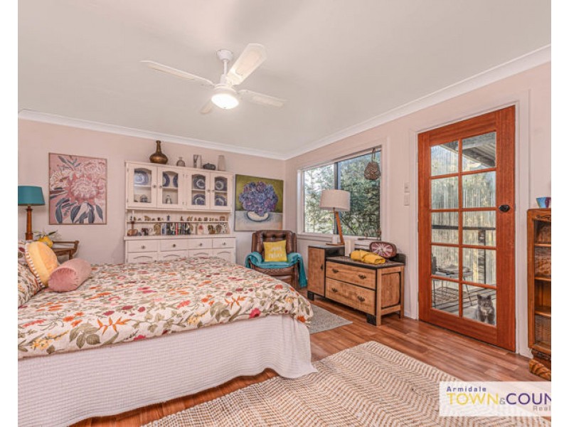 133 Lochaven Road, Armidale NSW 2350