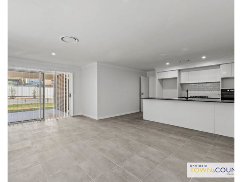 14. Bruce Close, Armidale NSW 2350