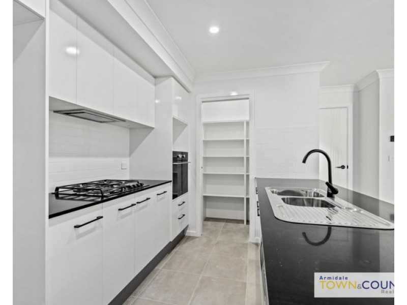 14. Bruce Close, Armidale NSW 2350