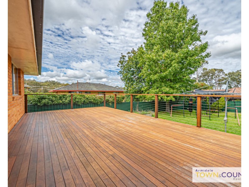 2 Gordon Street, Armidale NSW 2350