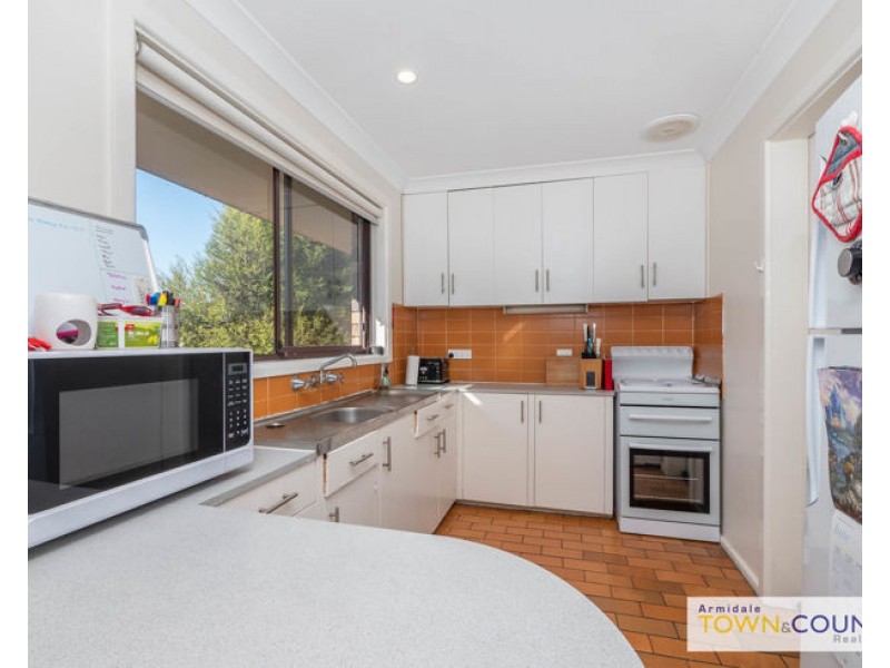 4 Wade Avenue, Armidale NSW 2350