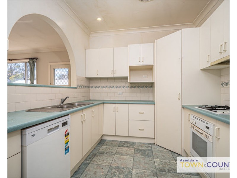 50A & 50B Rockvale Road, Armidale NSW 2350