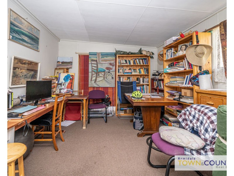 50A & 50B Rockvale Road, Armidale NSW 2350