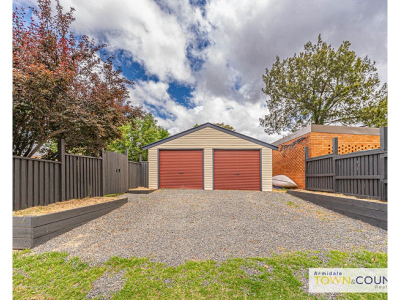 194 Marsh Street, Armidale NSW 2350