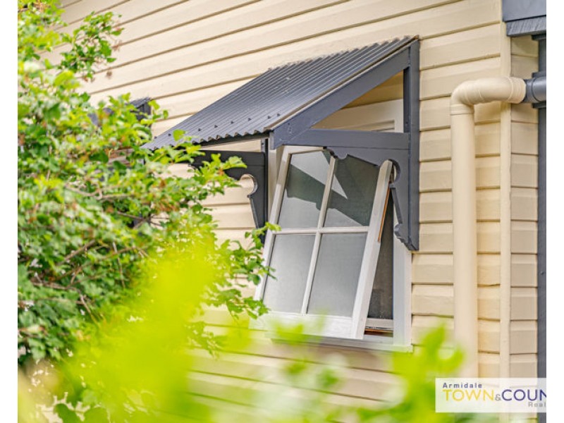 194 Marsh Street, Armidale NSW 2350