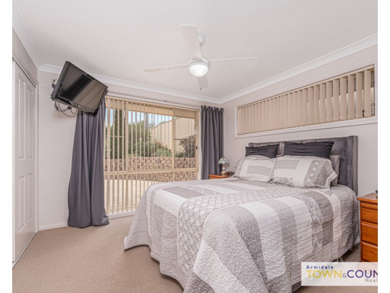 12 Kurrawatha Avenue, Armidale NSW 2350