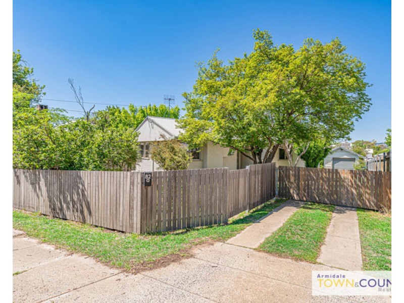 82a Erskine Street, Armidale NSW 2350