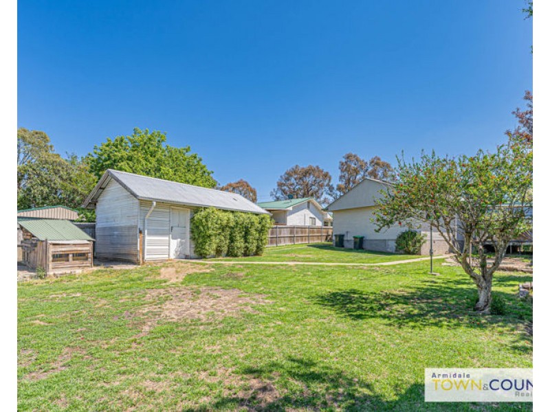 82a Erskine Street, Armidale NSW 2350