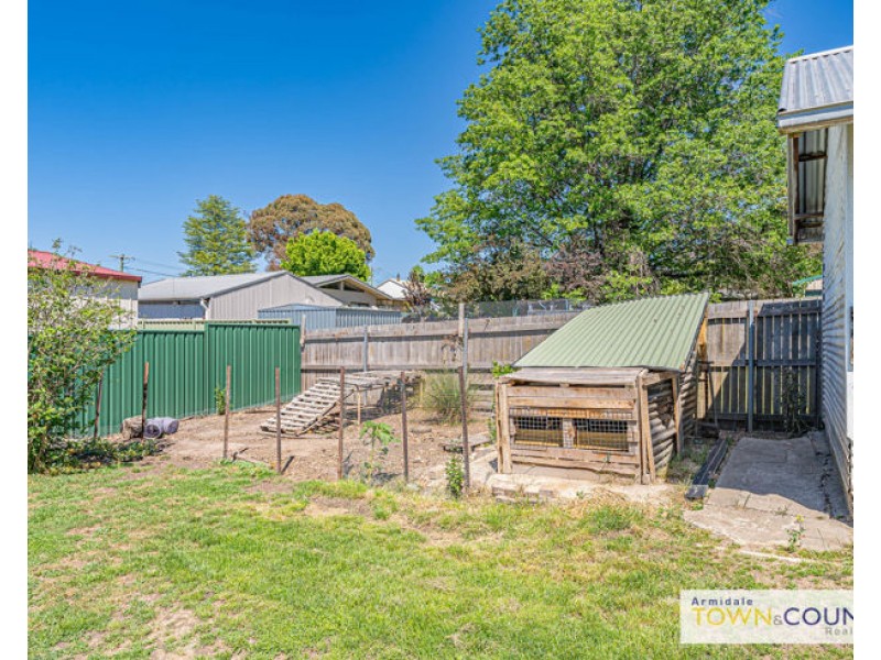 82a Erskine Street, Armidale NSW 2350