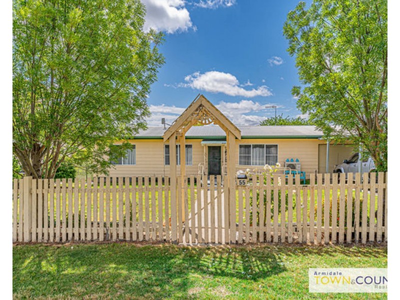 55 Gostwyck Street, Uralla NSW 2358