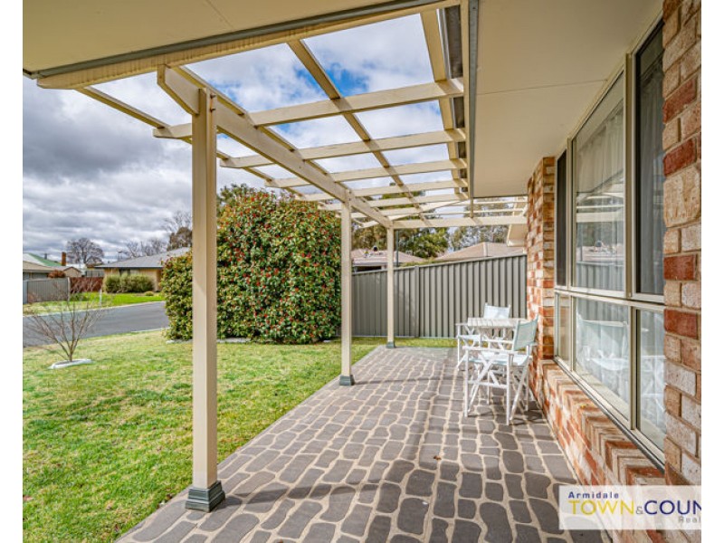 7 Rusden Court, Armidale NSW 2350