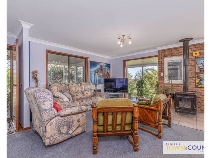 211 Sunnyside Road, Armidale NSW 2350