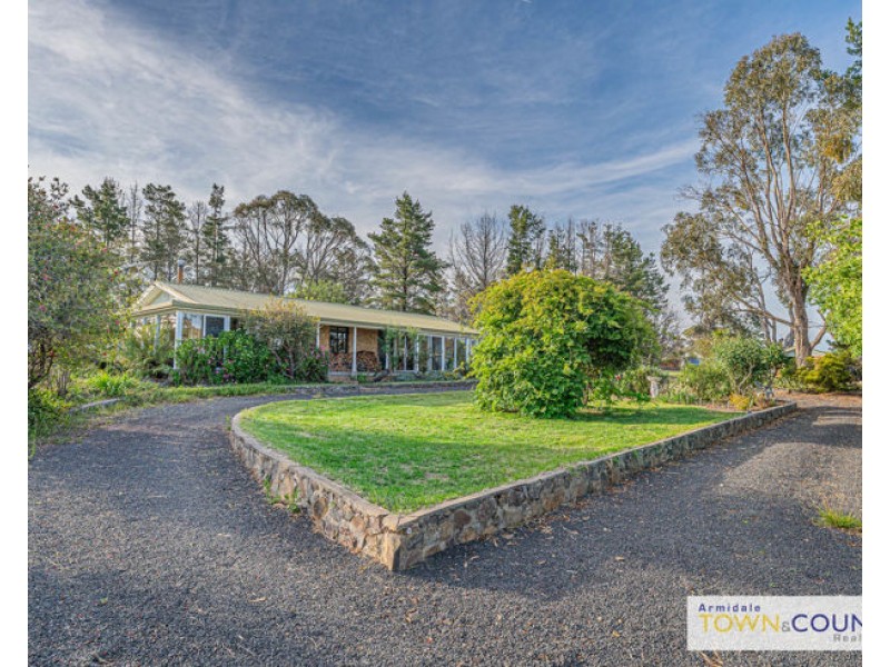 211 Sunnyside Road, Armidale NSW 2350