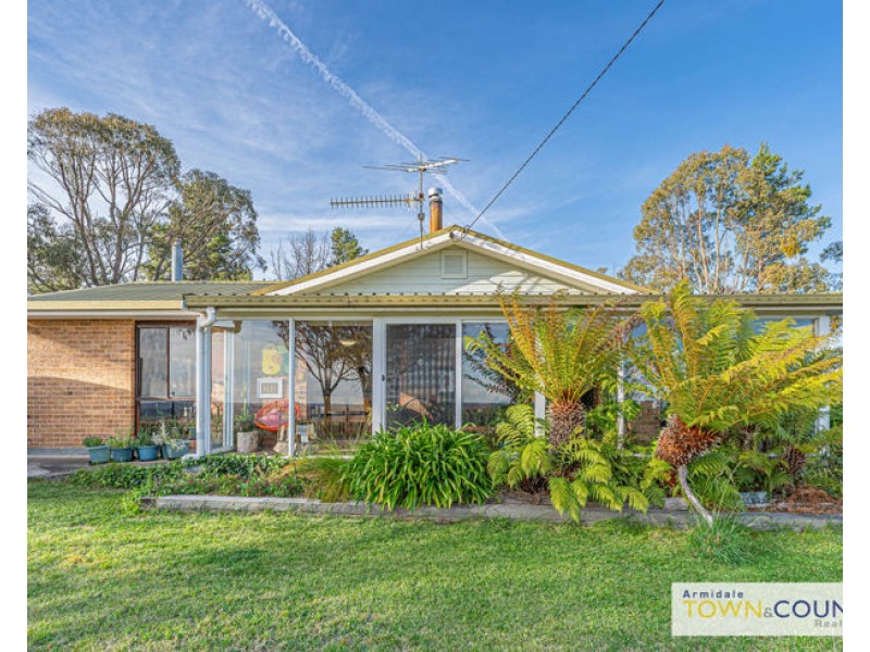 211 Sunnyside Road, Armidale NSW 2350