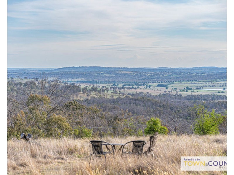 211 Sunnyside Road, Armidale NSW 2350