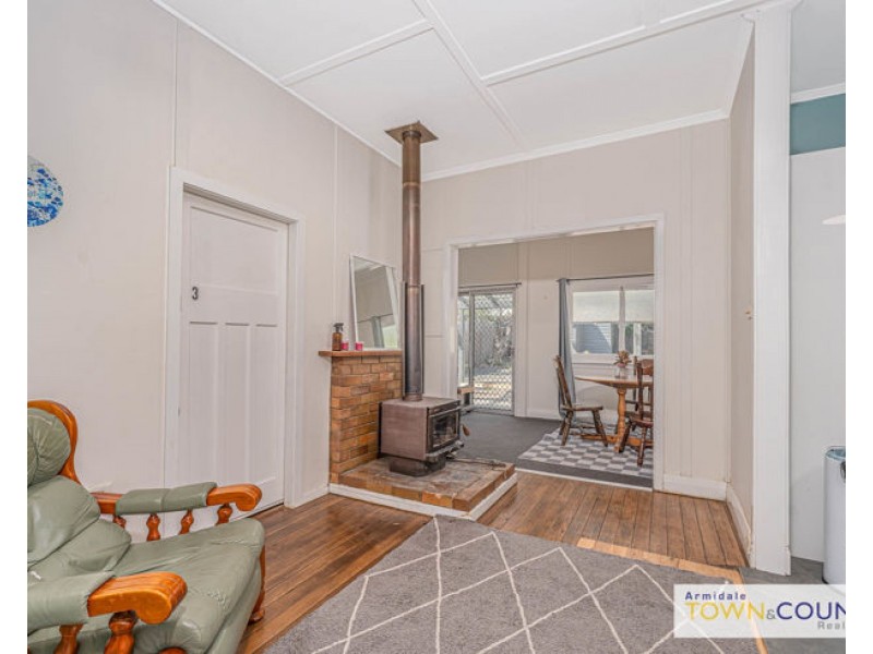 194 Mann Street, Armidale NSW 2350