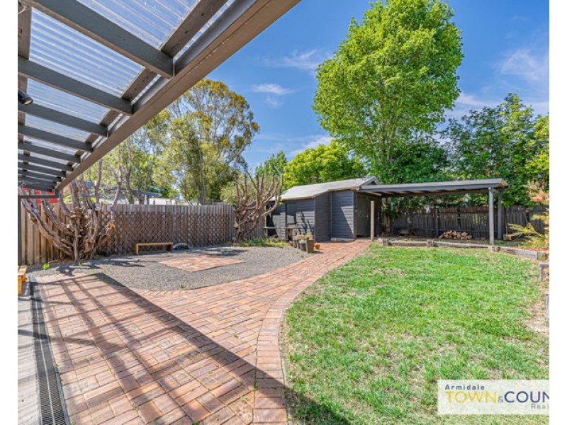 194 Mann Street, Armidale NSW 2350
