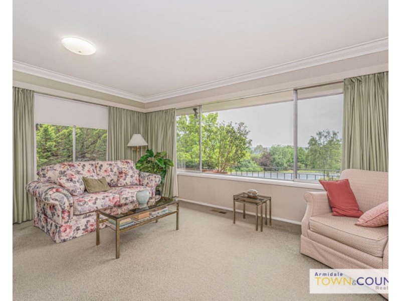 28 Glen Innes Road, Armidale NSW 2350