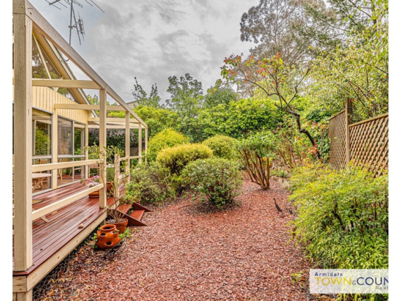 28 Glen Innes Road, Armidale NSW 2350