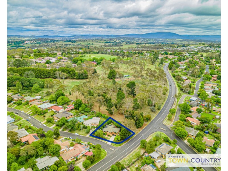 28 Glen Innes Road, Armidale NSW 2350