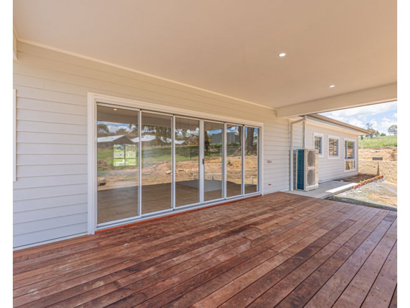 1 Rujala Lane, Armidale NSW 2350