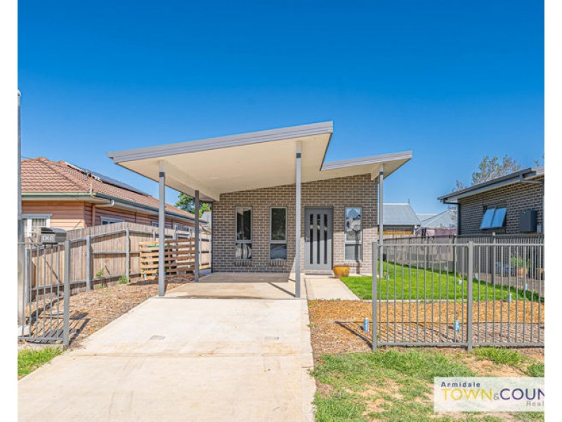 136B Jessie Street, Armidale NSW 2350