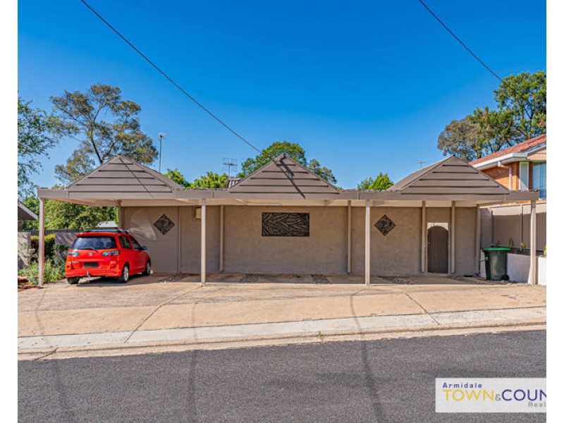 4 Drummond Avenue, Armidale NSW 2350