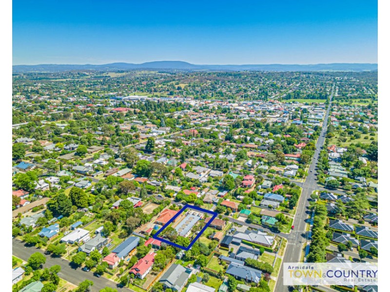 4 Drummond Avenue, Armidale NSW 2350