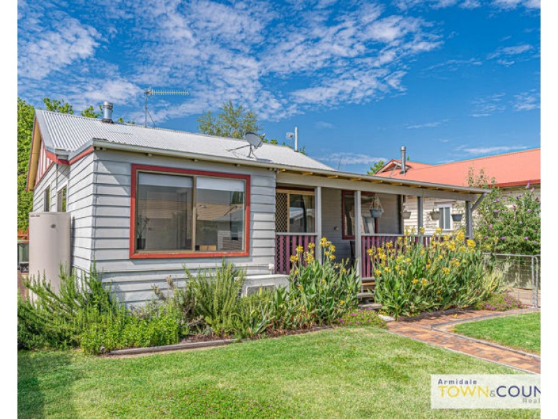 69 Dumaresq, Armidale NSW 2350