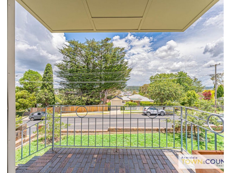143 Donnelly Street, Armidale NSW 2350