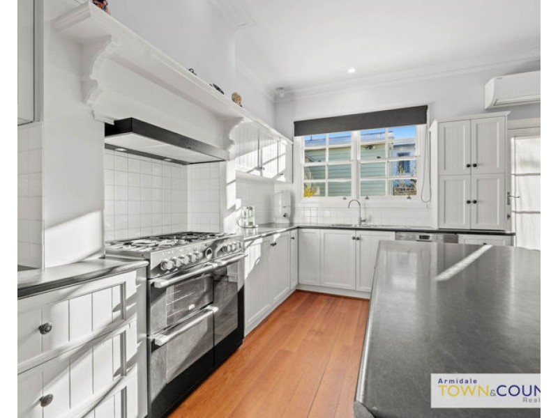 24 Faulkner St, Armidale NSW 2350