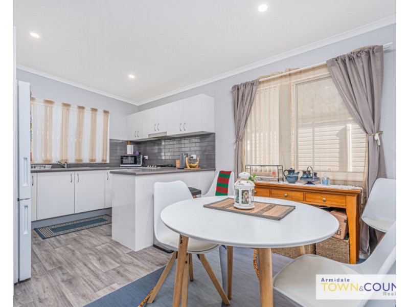 9/ 76 Glen Innes Road, Armidale NSW 2350