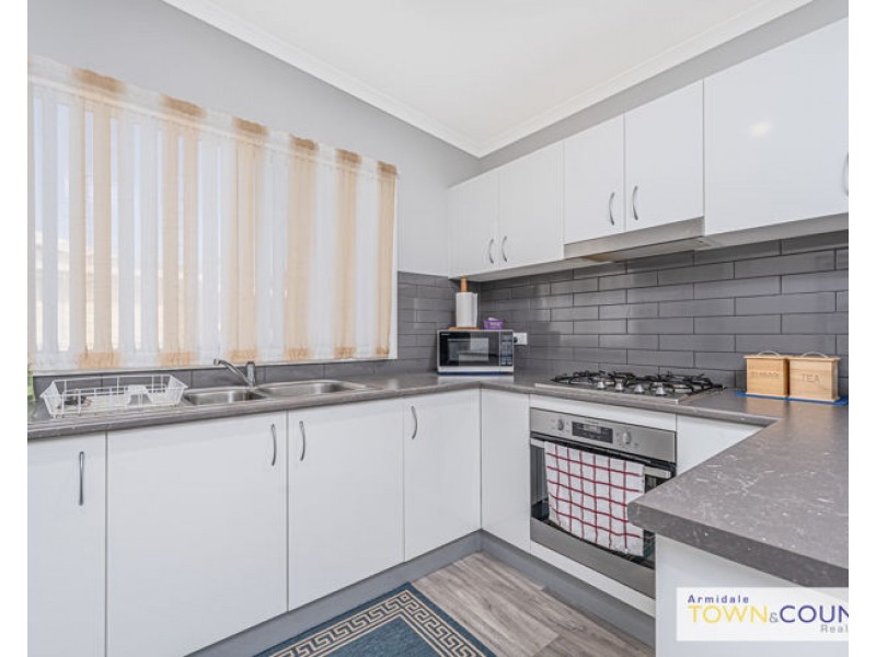 9/ 76 Glen Innes Road, Armidale NSW 2350