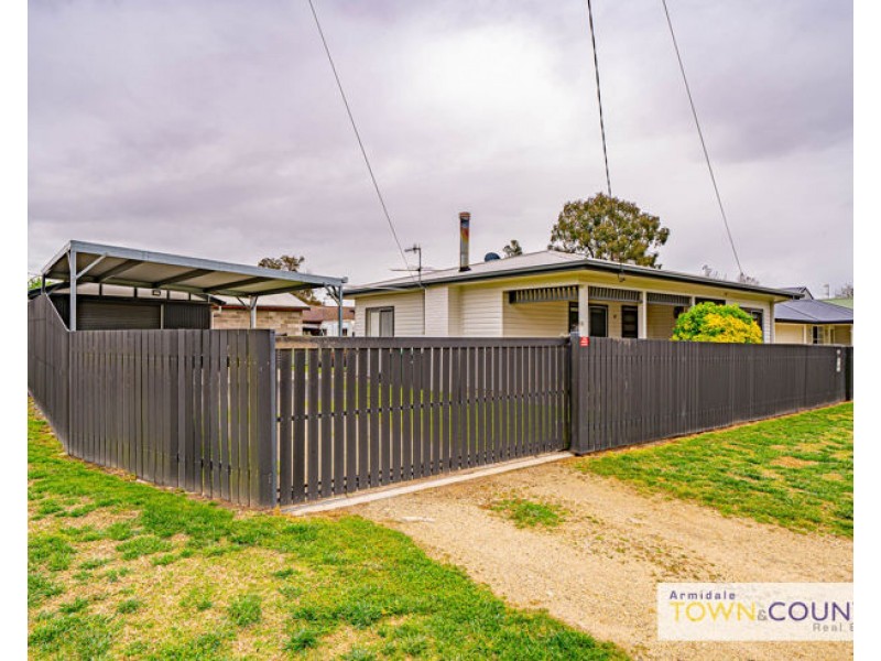 50 Ohio Street, Armidale NSW 2350