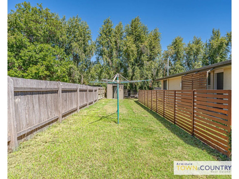 2/154 Allingham Street, Armidale NSW 2350