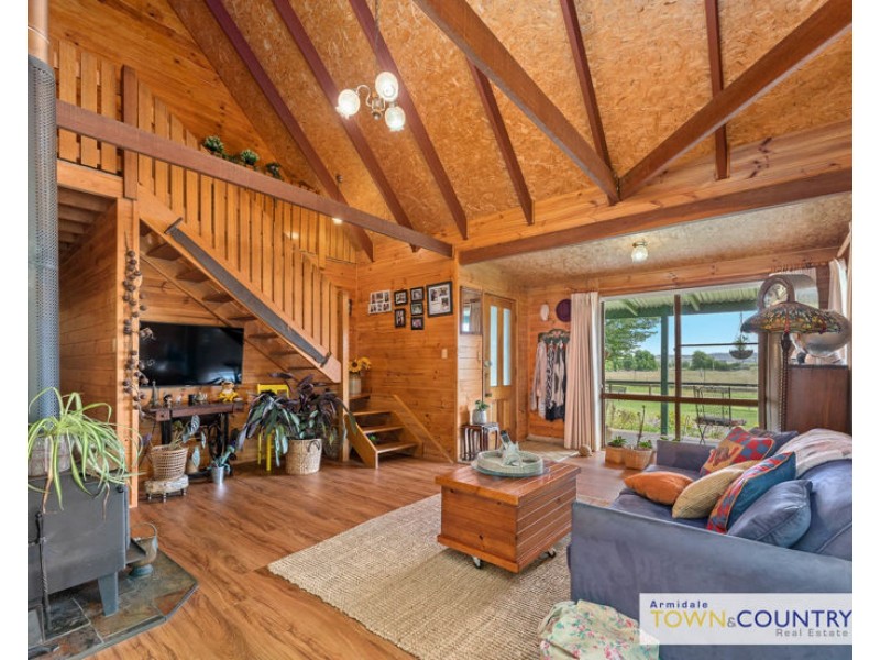 253 Hoys Road, Armidale NSW 2350